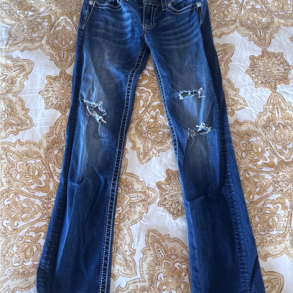 Signature Skinny Distressed Jeans in Dark Blue